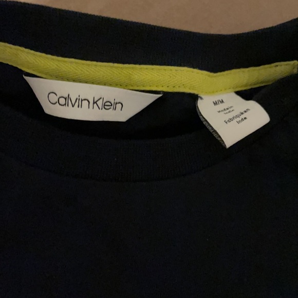 Calvin Klein Shirt - Picture 3 of 3